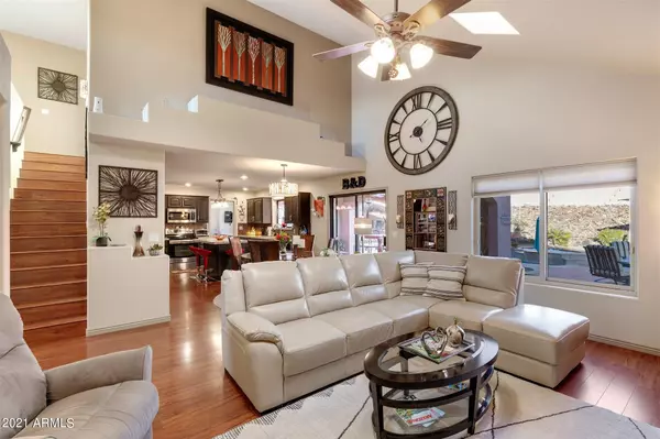 Apache Junction, AZ 85119,5077 E HIDALGO Street
