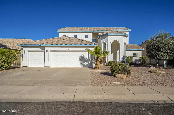 135 N SANDSTONE Street, Gilbert, AZ 85234