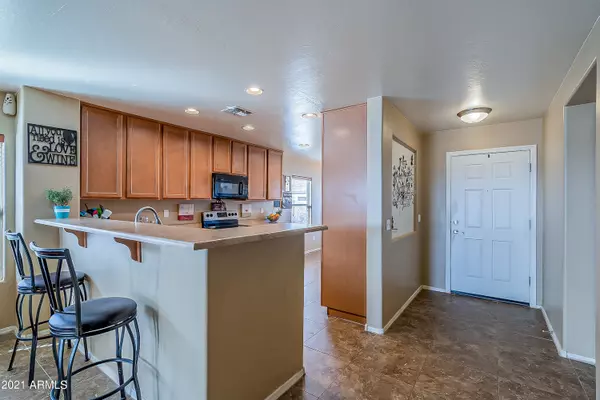 San Tan Valley, AZ 85143,30807 N KAREN Avenue