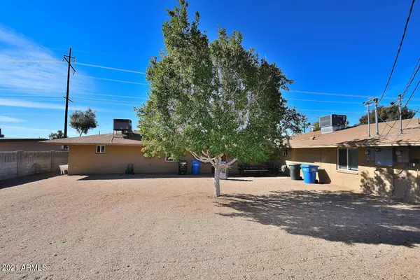 Phoenix, AZ 85020,7657 N 12TH Street