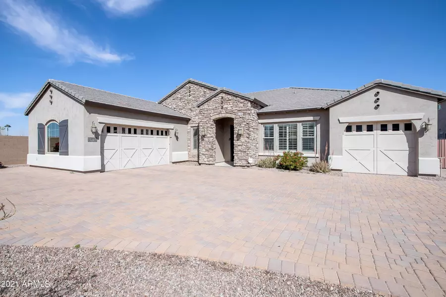 3762 S WHITE Drive, Chandler, AZ 85286