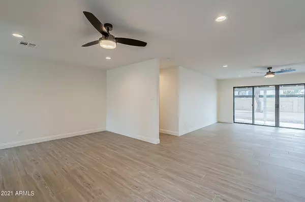 Glendale, AZ 85302,5245 W HARMONT Drive