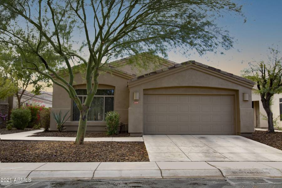 2219 E CONSTANCE Way, Phoenix, AZ 85042