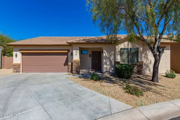 8996 W BREMEN Street, Peoria, AZ 85382