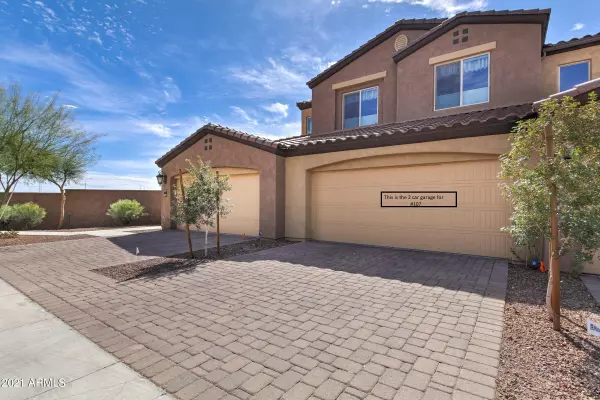 Chandler, AZ 85248,250 W QUEEN CREEK Road #107