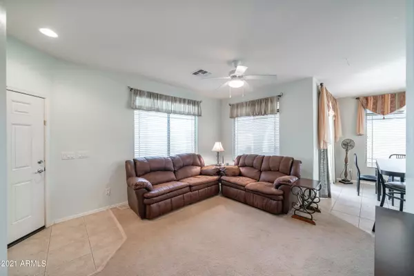 Chandler, AZ 85286,1338 E THOMPSON Way