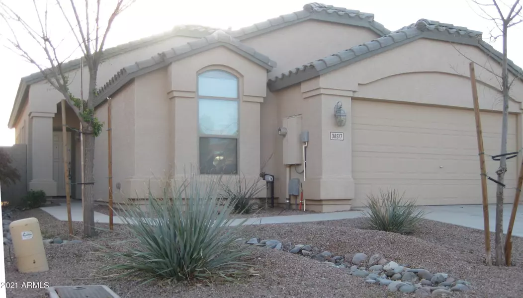 38517 N JONATHAN Street, San Tan Valley, AZ 85140