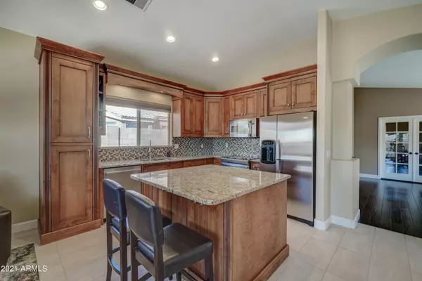 Phoenix, AZ 85044,4729 E DESERT WIND Drive