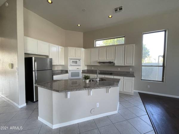 Gilbert, AZ 85233,1245 N SADDLE Court