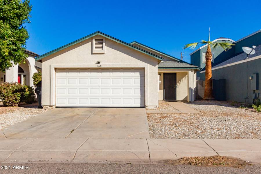 8906 W VALE Drive, Phoenix, AZ 85037