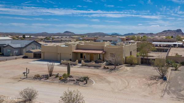 San Tan Valley, AZ 85143,757 W SILVERDALE Road