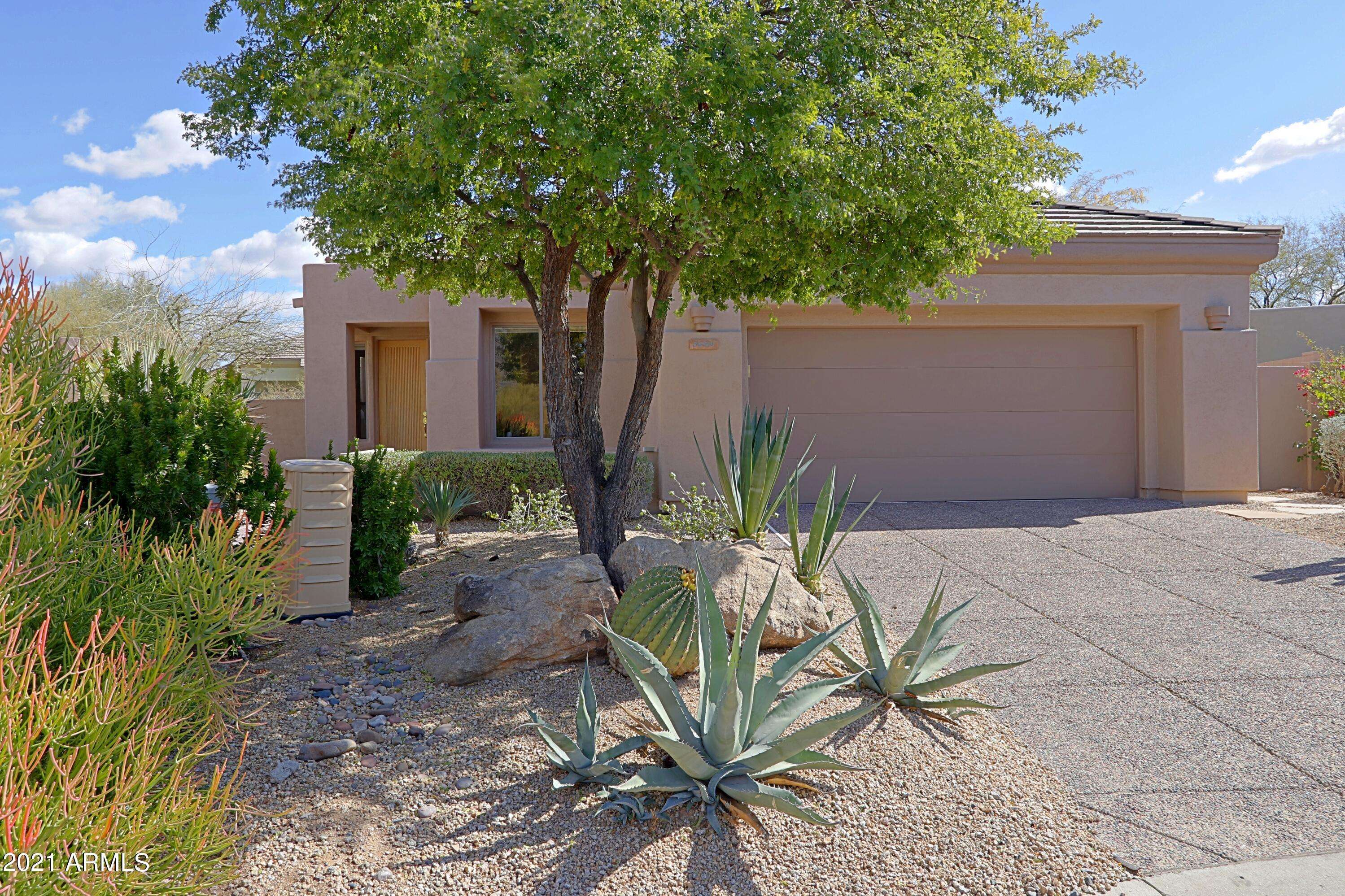 34319 N 68TH Place, Scottsdale, AZ 85266