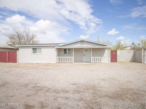 870 W TAYLOR Avenue, Coolidge, AZ 85128