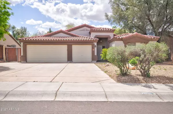 8311 W BERRIDGE Lane, Glendale, AZ 85305