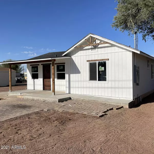 306 S Main Drive, Apache Junction, AZ 85120