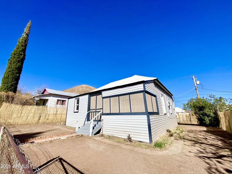 210 B Street, Bisbee, AZ 85603