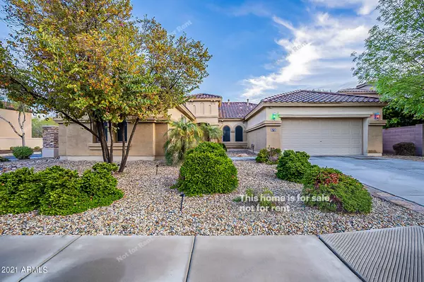 854 W WHITTEN Street, Chandler, AZ 85225