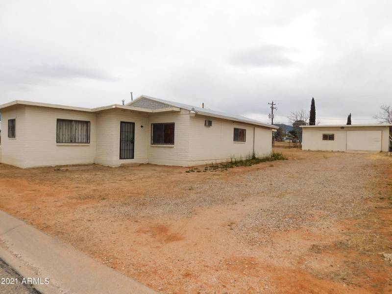 106 N 2ND Street, Sierra Vista, AZ 85635