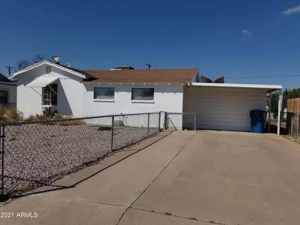 8032 E 1st Avenue, Mesa, AZ 85208