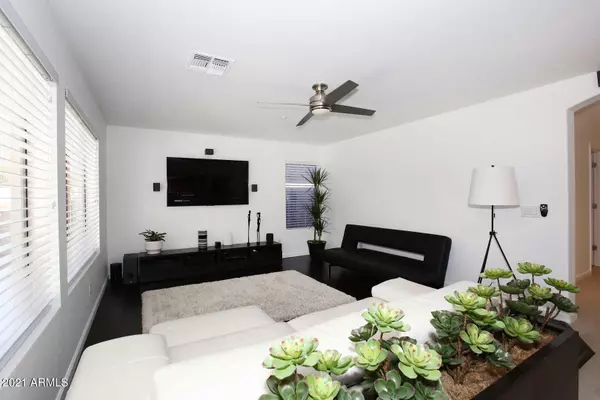 Scottsdale, AZ 85255,10463 E KAREN Drive