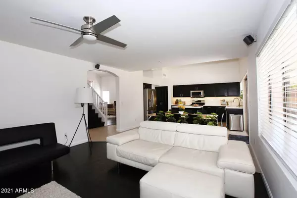 Scottsdale, AZ 85255,10463 E KAREN Drive