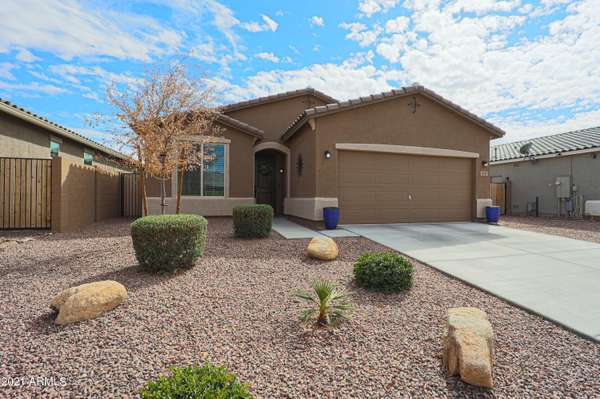 San Tan Valley, AZ 85144,2057 KENTON Way