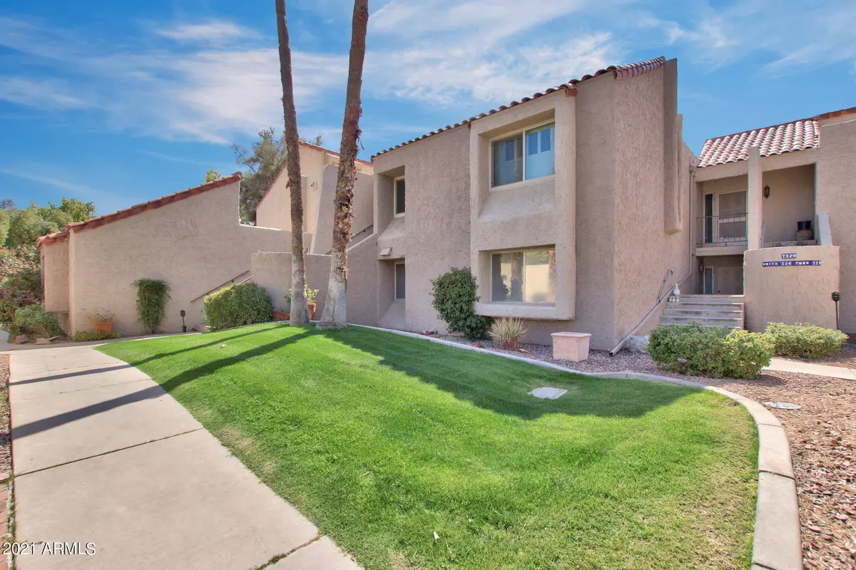 Scottsdale, AZ 85258,7329 N VIA CAMELLO DEL NORTE -- #118