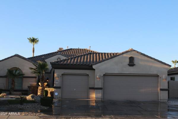 940 W ORCHARD Lane, Litchfield Park, AZ 85340