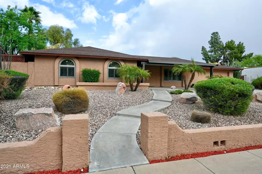 1740 W LAURIE Lane, Phoenix, AZ 85021