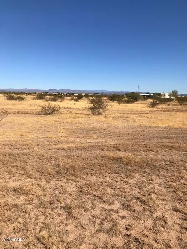 Wittmann, AZ 85361,24 W Jomax Road #1
