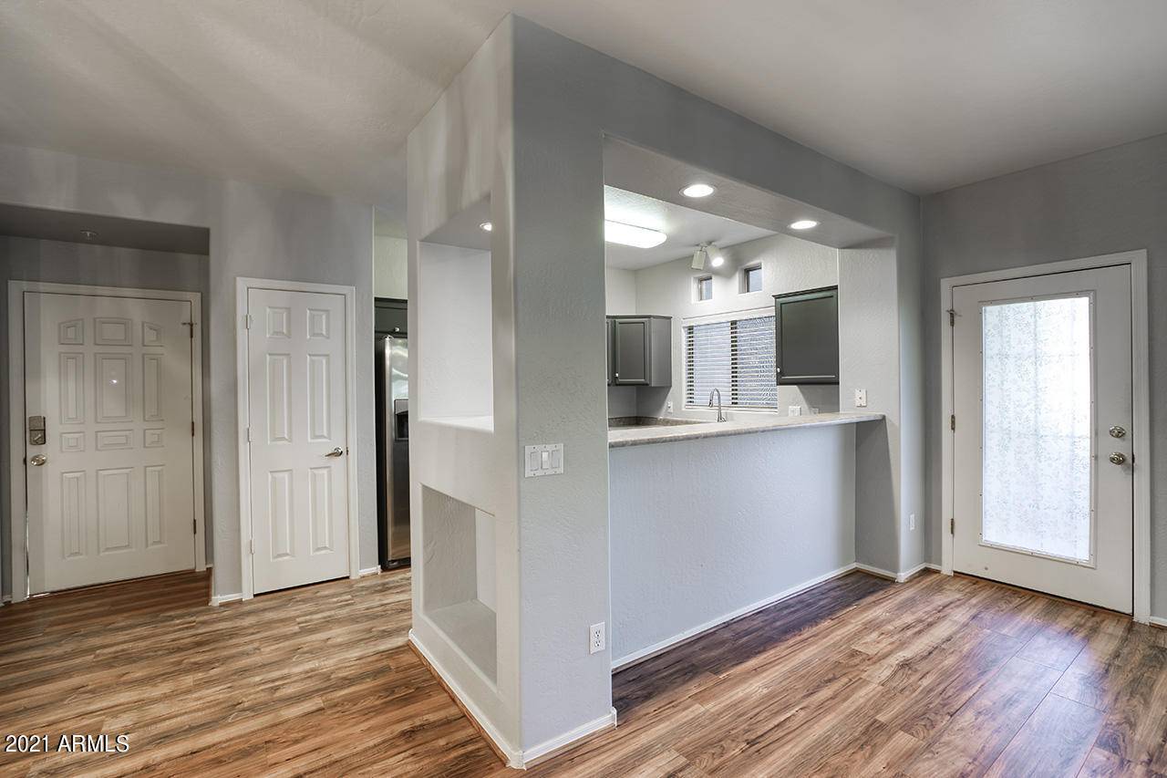 Chandler, AZ 85225,1351 N PLEASANT Drive #1084