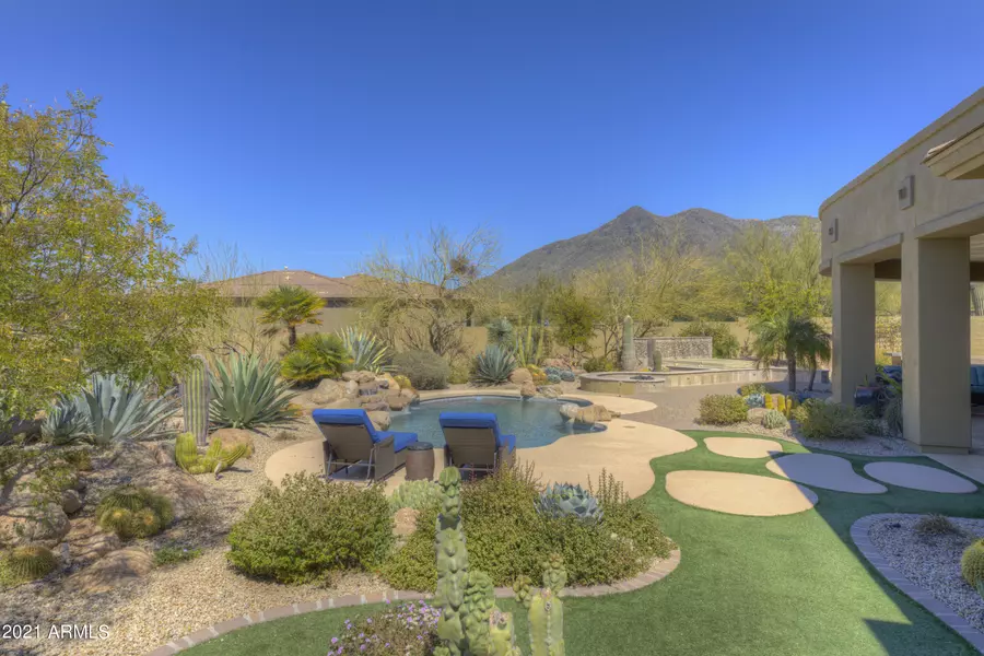 5730 E Old Paint Trail, Carefree, AZ 85377
