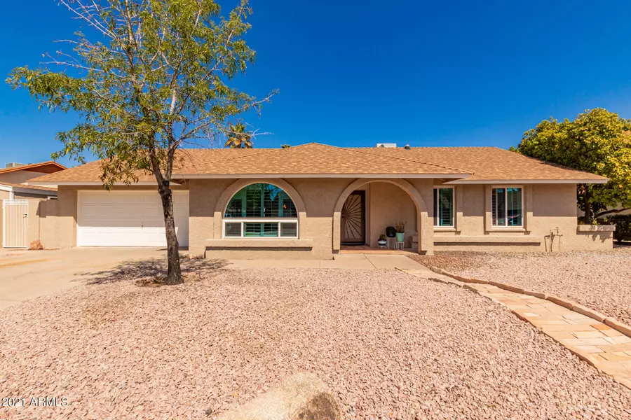 4402 W BLUEFIELD Avenue, Glendale, AZ 85308