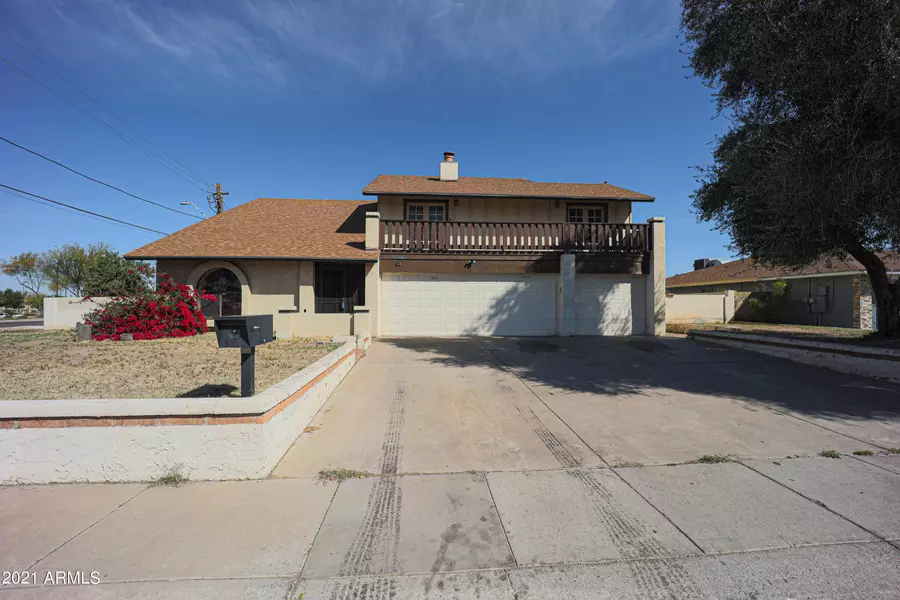 7446 W READE Avenue, Glendale, AZ 85303