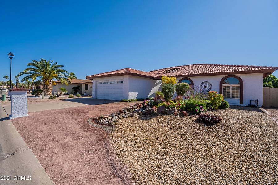 25664 S HOWARD Drive, Sun Lakes, AZ 85248