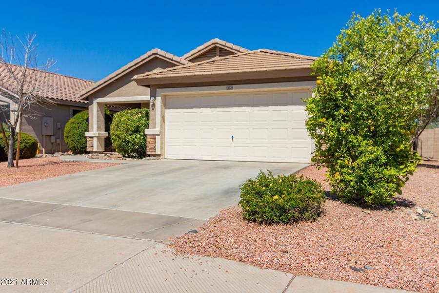 16528 W POST Drive, Surprise, AZ 85388