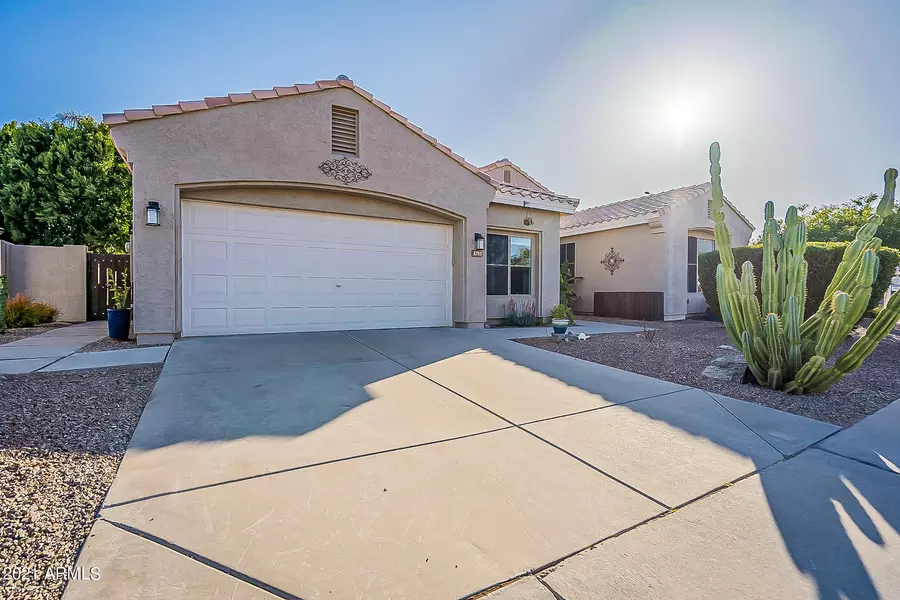 1793 W LARK Drive, Chandler, AZ 85286