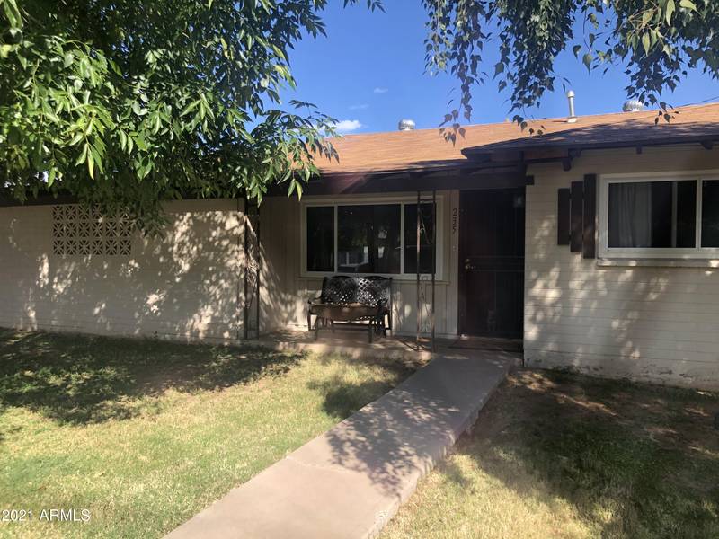 235 S HALL Circle, Mesa, AZ 85204