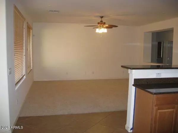 Maricopa, AZ 85138,44069 W MESCAL Street