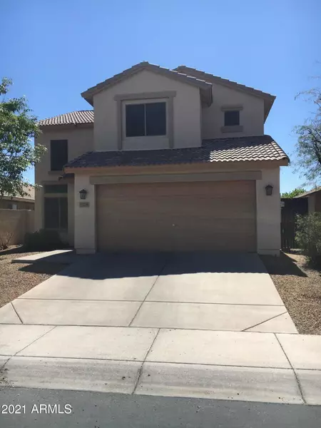 2725 E CATALINA Avenue, Mesa, AZ 85204