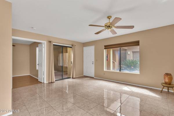 Mesa, AZ 85202,1432 W EMERALD Avenue #23