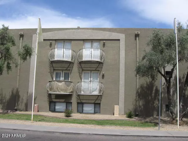 Phoenix, AZ 85014,724 E DEVONSHIRE Avenue #304