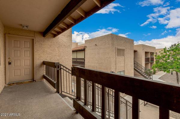 Mesa, AZ 85203,520 N STAPLEY Drive #211