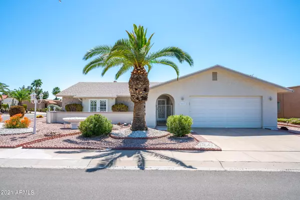 1053 Leisure World --, Mesa, AZ 85206