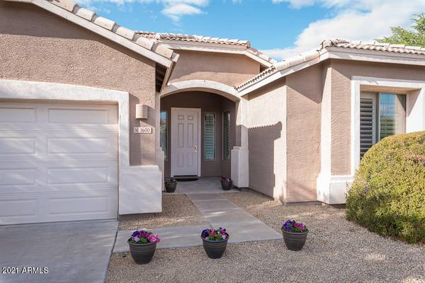 Chandler, AZ 85286,1600 E Redwood Place