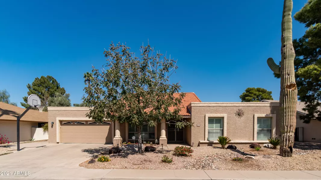 2214 W NARANJA Avenue, Mesa, AZ 85202