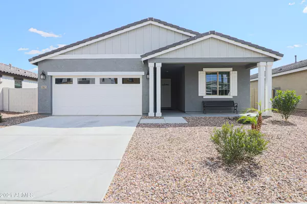 19875 W MOONLIGHT Path, Buckeye, AZ 85326