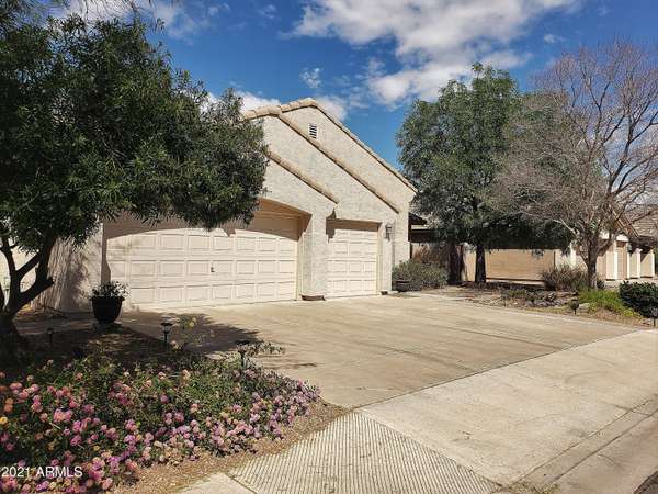 Chandler, AZ 85286,452 W MARLIN Place