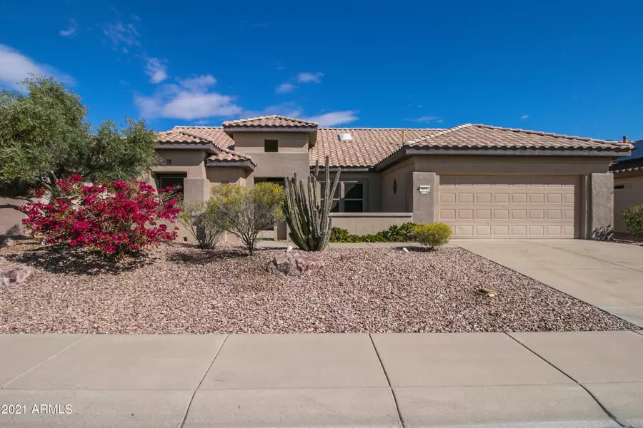 15802 W SILVER BREEZE Drive, Surprise, AZ 85374