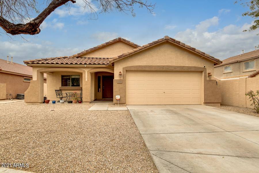 22246 E CALLE DE FLORES --, Queen Creek, AZ 85142